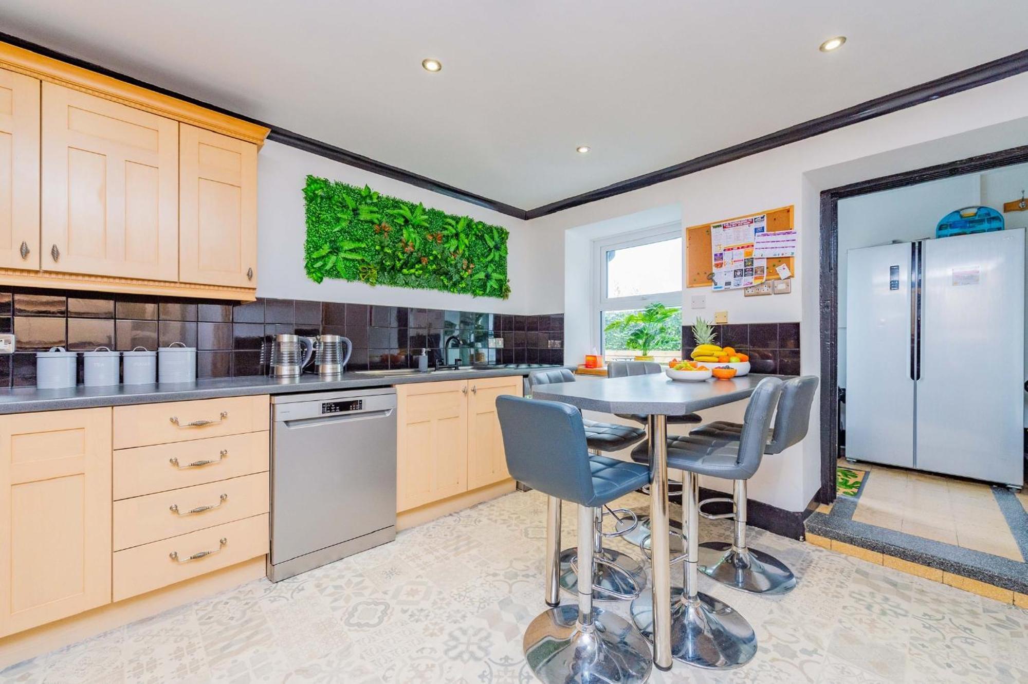 Snowdon House, 8 Bedrooms, Sleep 16, Close To Blackrock Sand Porthmadog Extérieur photo